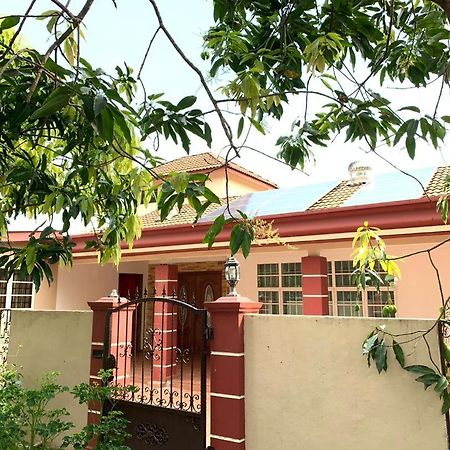 Villa CtZee Malacca Esterno foto