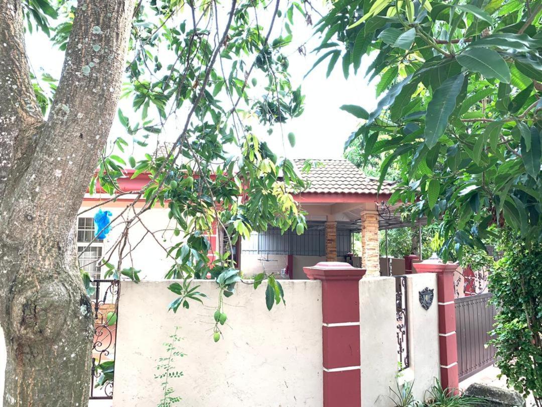 Villa CtZee Malacca Esterno foto