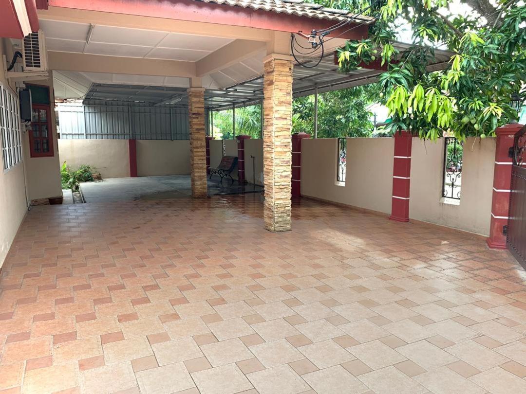 Villa CtZee Malacca Esterno foto
