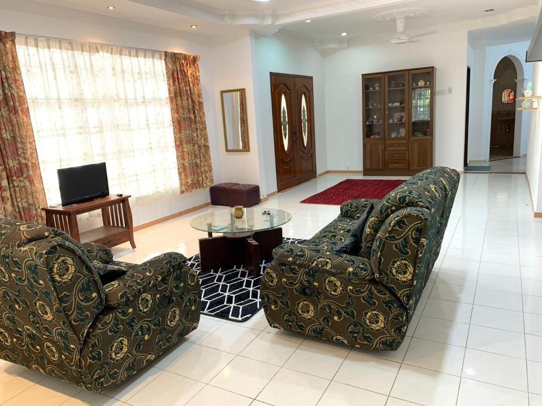 Villa CtZee Malacca Esterno foto