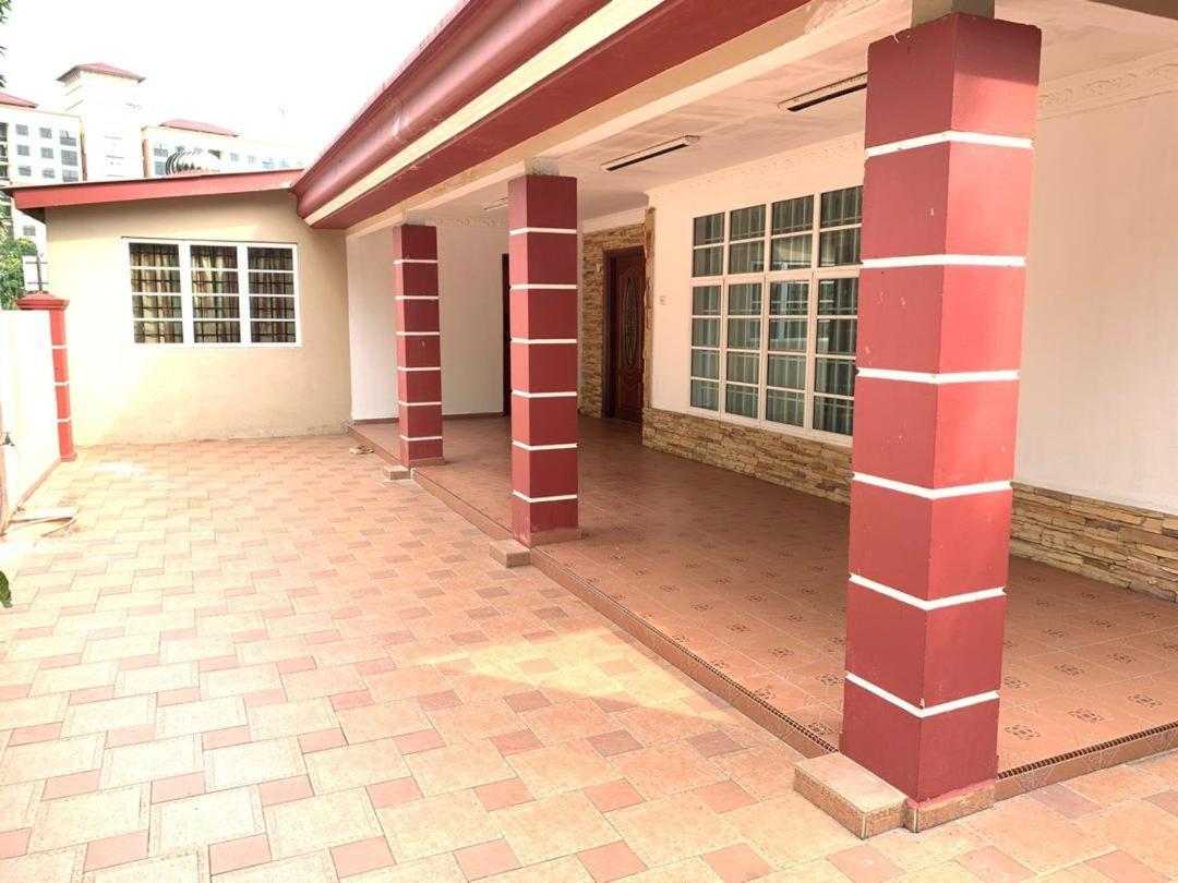 Villa CtZee Malacca Esterno foto